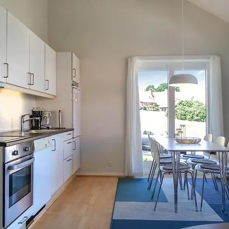 2 Bedroom Cozy In Holiday home Gudhjem