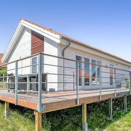 Holiday home 2 Bedroom Cozy In Gudhjem